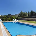 Villa Seven Springs