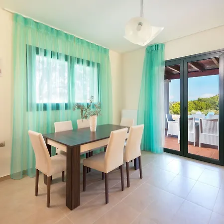 Seven Springs Villa