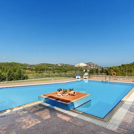 Seven Springs וילה