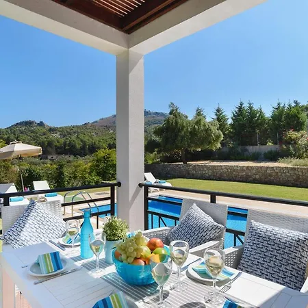 Seven Springs Villa