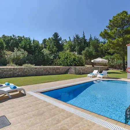 וילה Seven Springs *