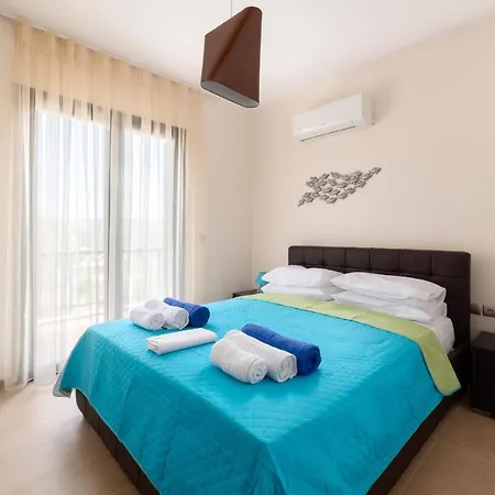 Seven Springs וילה *