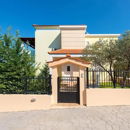 Seven Springs וילה