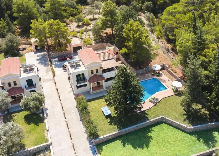 Seven Springs Villa *