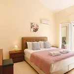 Seven Springs Villa