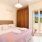 Villa Seven Springs